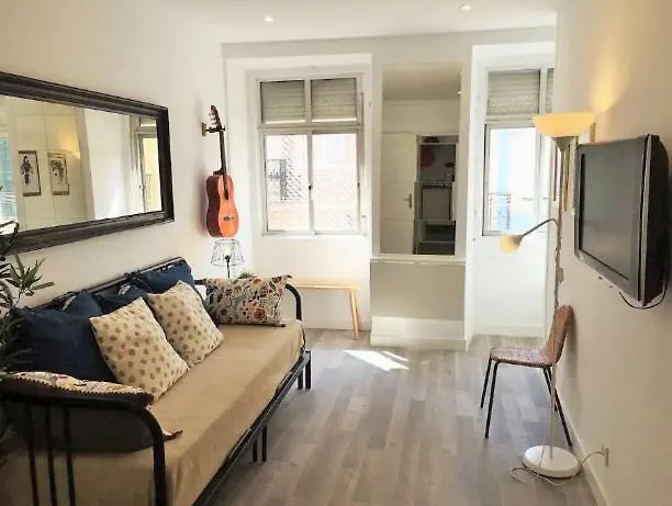 Cozy And Beautiful Flat In Great Location! Lejlighed Lisboa